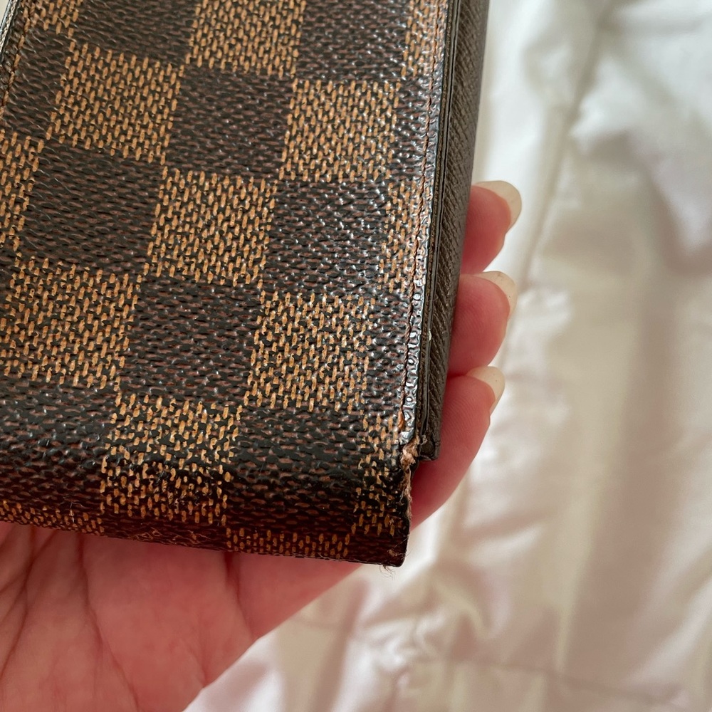 Authentic Louis Vuitton Damier Lipstick or Cigarette case - Picture 3 of 9